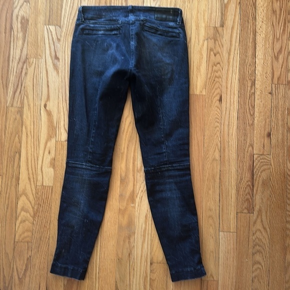 R13 sz 26 Moto Jean dark black wash, zips at ankles great condition - Picture 7 of 9
